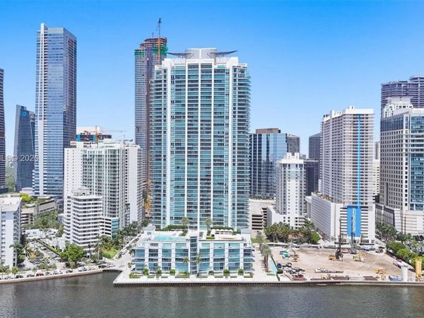 1331 Brickell Bay Dr, Unit BL-26, Miami, FL 33131
