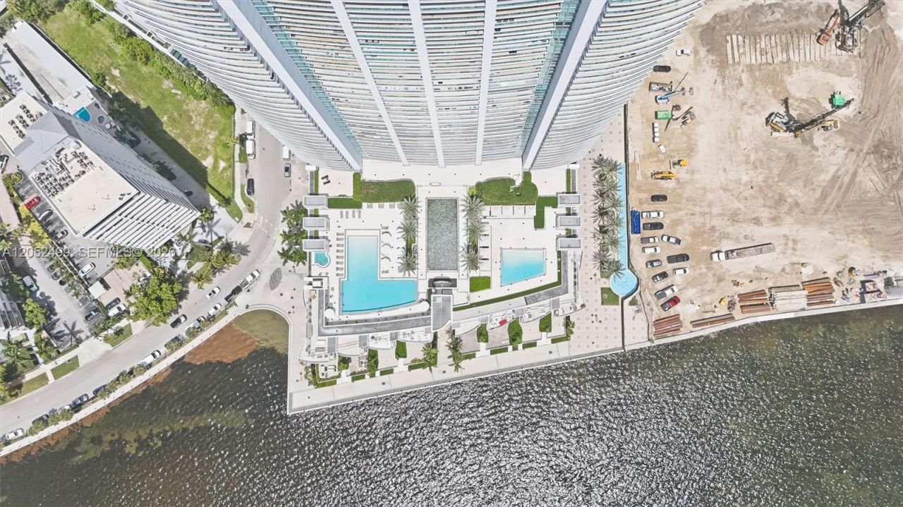1331 Brickell Bay Dr, Unit BL-26, Miami, FL 33131 Photo