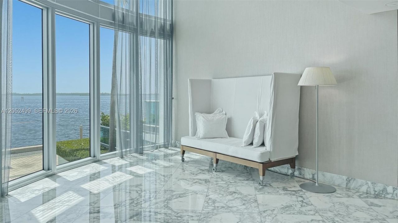 1331 Brickell Bay Dr, Unit BL-26, Miami, FL 33131 Photo