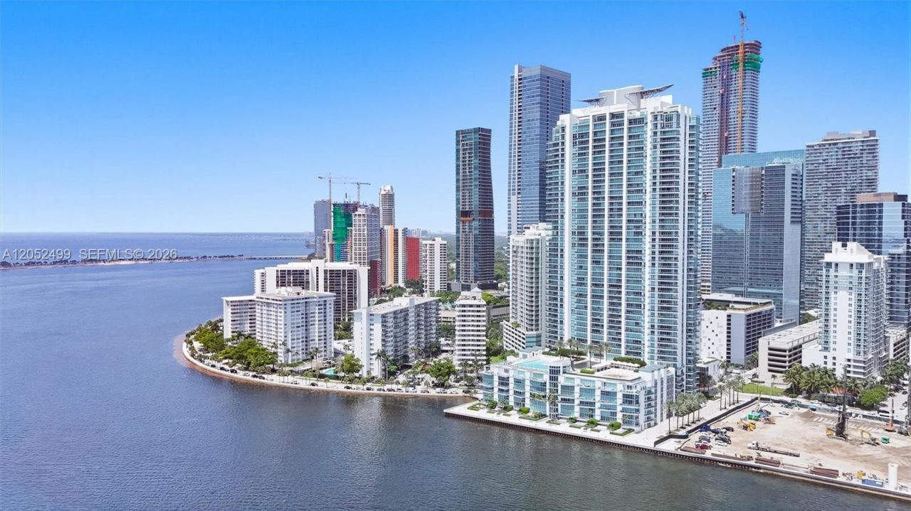1331 Brickell Bay Dr, Unit BL-26, Miami, FL 33131 Photo