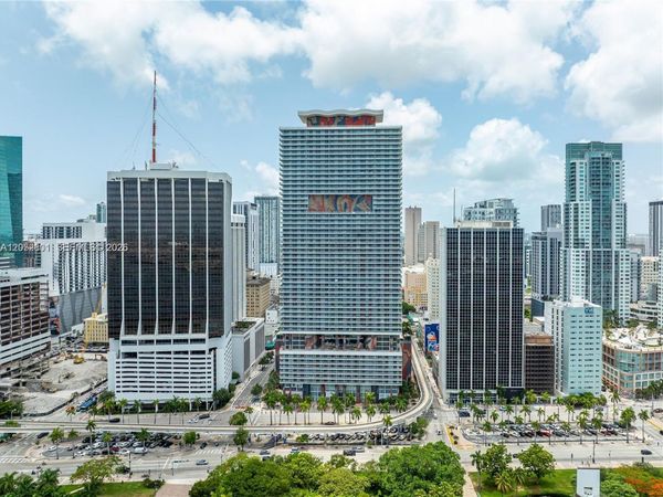 50 Biscayne Blvd, Unit 1701, Miami, FL 33132