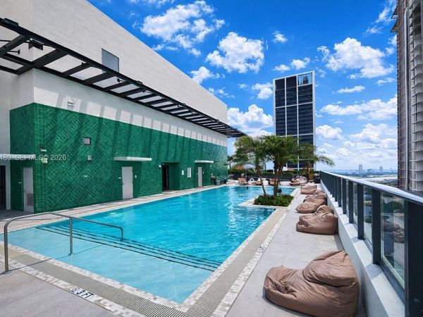 11 NE 6th St , Unit 2102, Miami, FL 33132