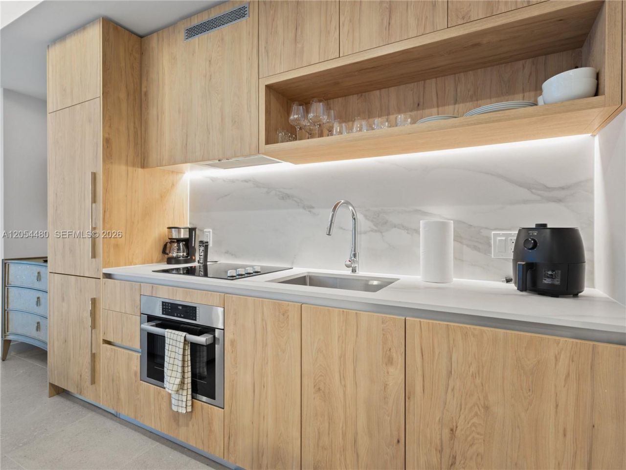 11 NE 6th St , Unit 2102, Miami, FL 33132 Photo