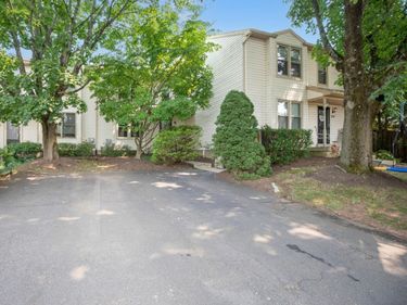 226 INVERNESS CIRCLE, CHALFONT, PA 18914