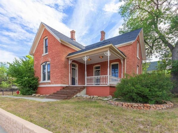 1204 Mt. Rushmore Road, Rapid City, SD 57701