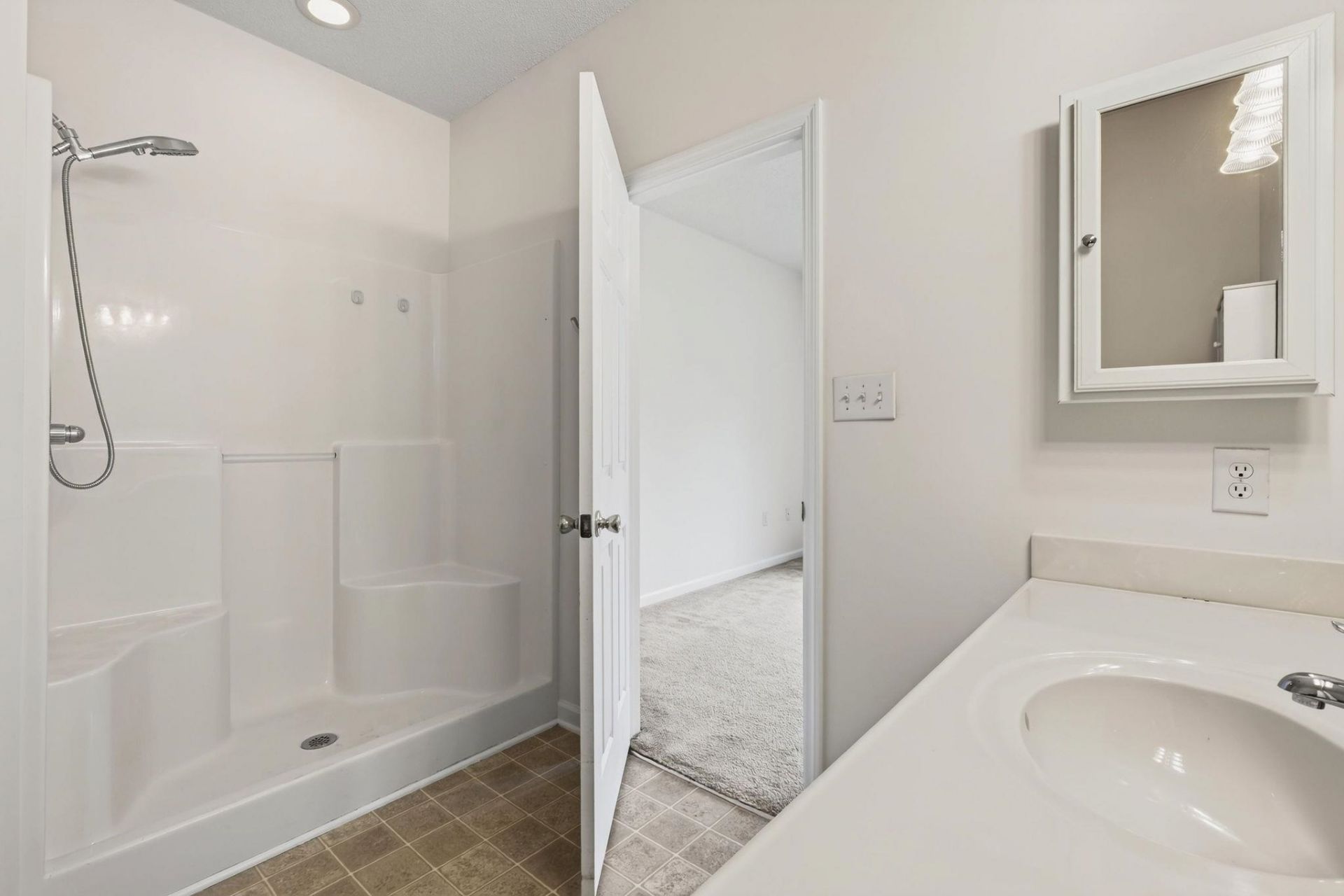 130 Lazy Willow Ln. Photo 11