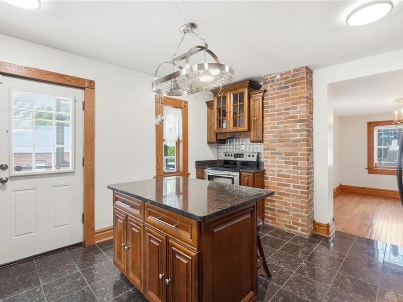 649 E High Street, Springfield, OH 45505 Photo 30