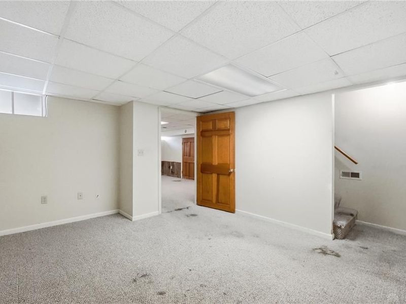649 E High Street, Springfield, OH 45505 Photo 58