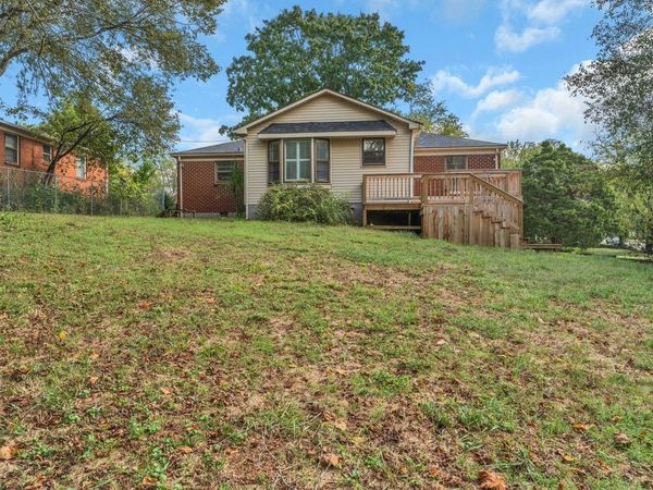 314 Woodberry Dr, Nashville, TN 37214
