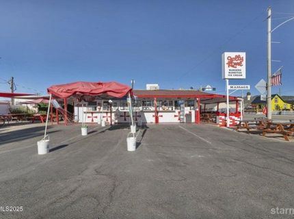 198 Main Street, Bridgeport, CA 93517 Photo