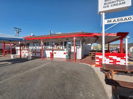 198 Main Street, Bridgeport, CA 93517 Photo