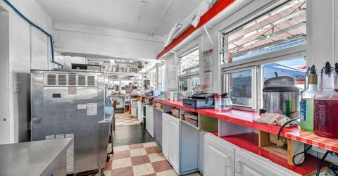 198 Main Street, Bridgeport, CA 93517 Photo