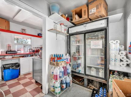 198 Main Street, Bridgeport, CA 93517 Photo