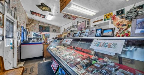 198 Main Street, Bridgeport, CA 93517 Photo
