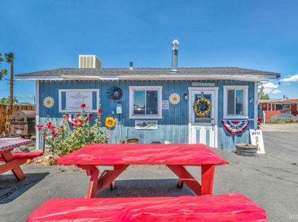 198 Main Street, Bridgeport, CA 93517 Photo
