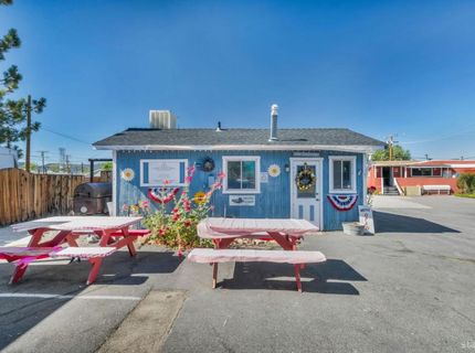 198 Main Street, Bridgeport, CA 93517 Photo