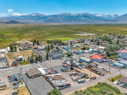 198 Main Street, Bridgeport, CA 93517 Photo