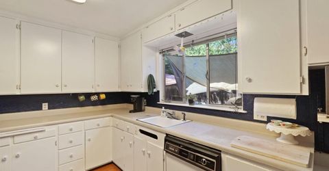7 S Fairmont Ave, Lodi, CA 95240 Photo