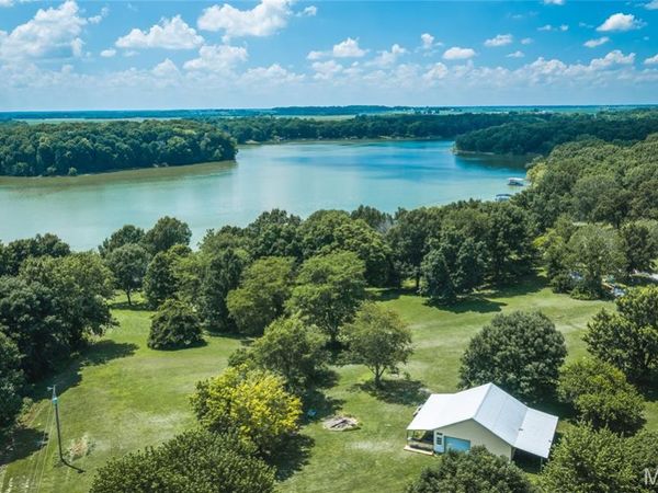 90 Turkey Lane , Irving, IL 62051