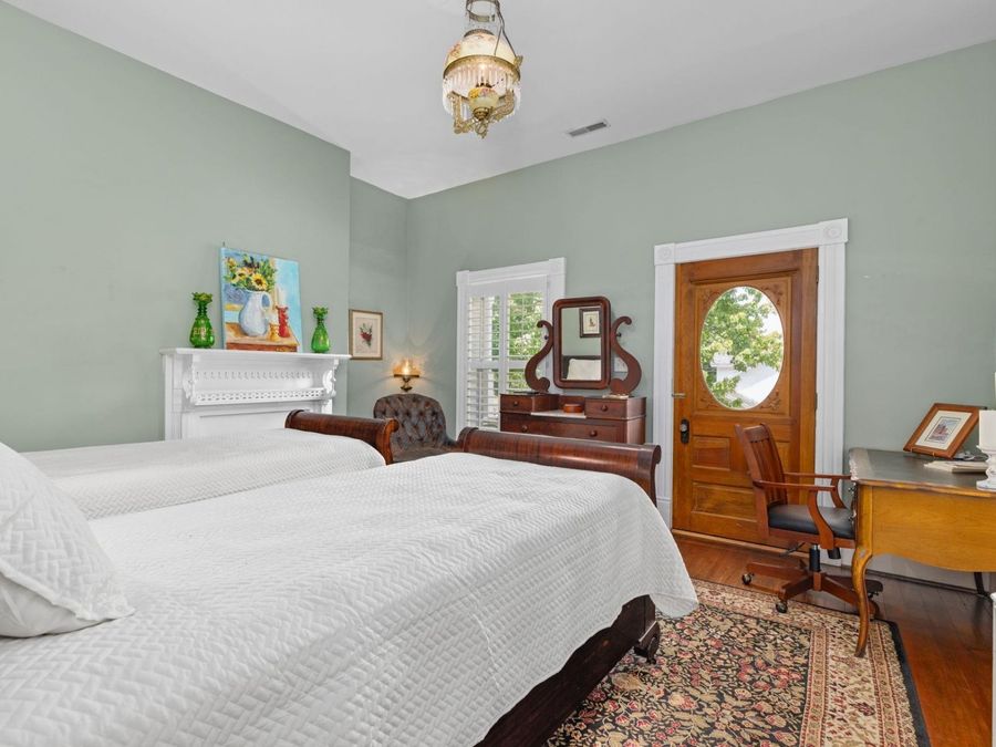 Property Image 38