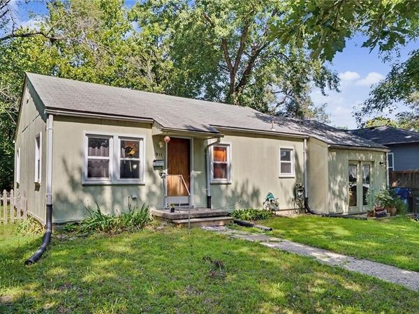 1911 Tennessee Street, Lawrence, KS 66046