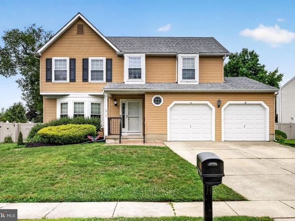 11 MARCY COURT, MARLTON, NJ 08053