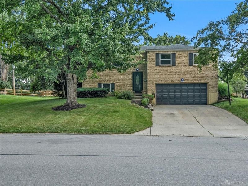 600 Clareridge Lane, Washington Township, OH 45458 Photo 1