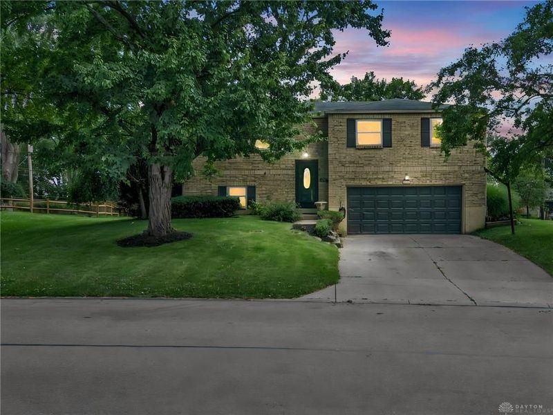 600 Clareridge Lane, Washington Township, OH 45458 Photo 2