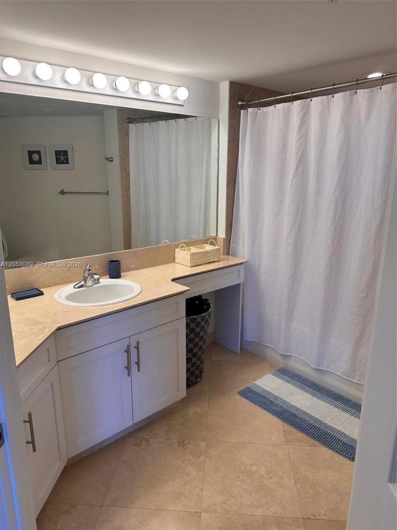 2080 S Ocean Dr , Unit 1211, Hallandale Beach, FL 33009 Photo