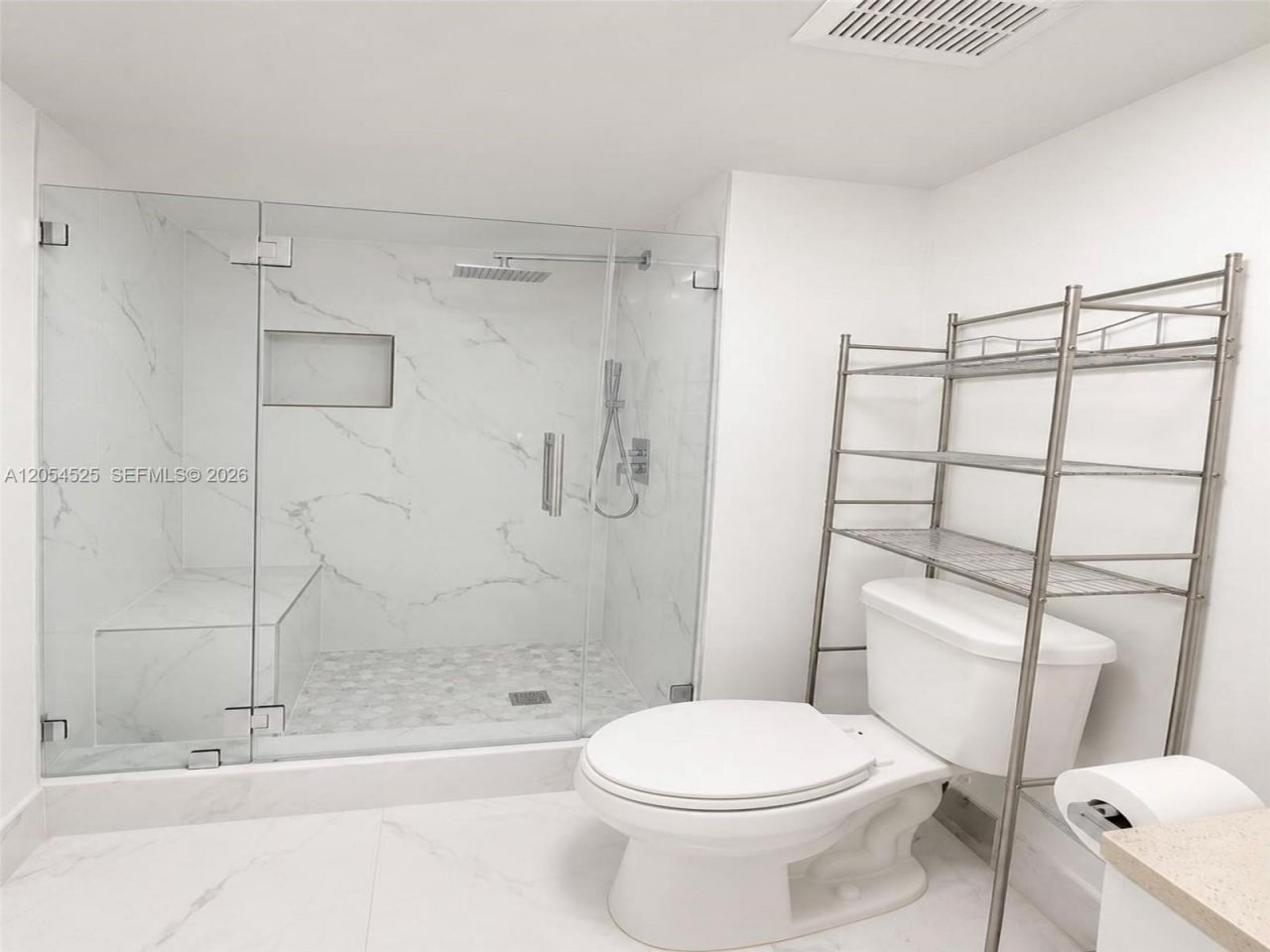 16571 Blatt Blvd, Unit 203, Weston, FL 33326 Photo