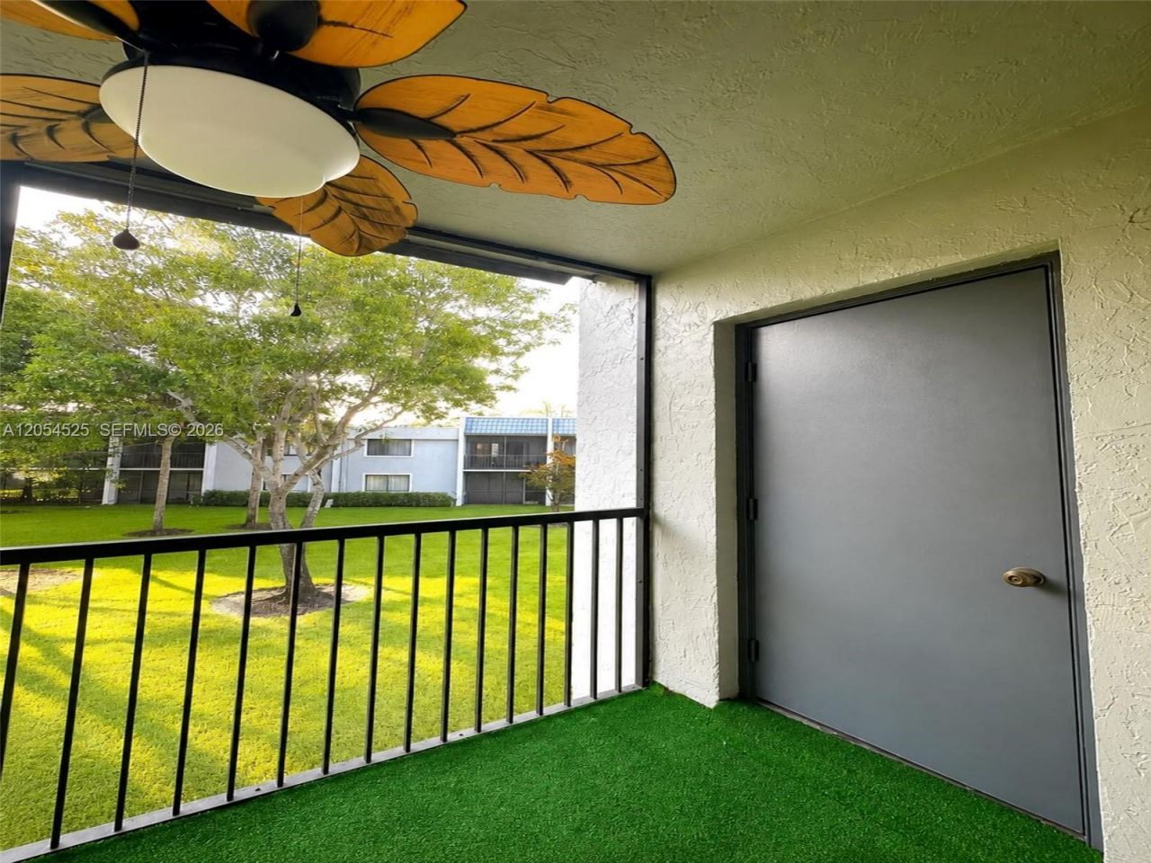 16571 Blatt Blvd, Unit 203, Weston, FL 33326 Photo