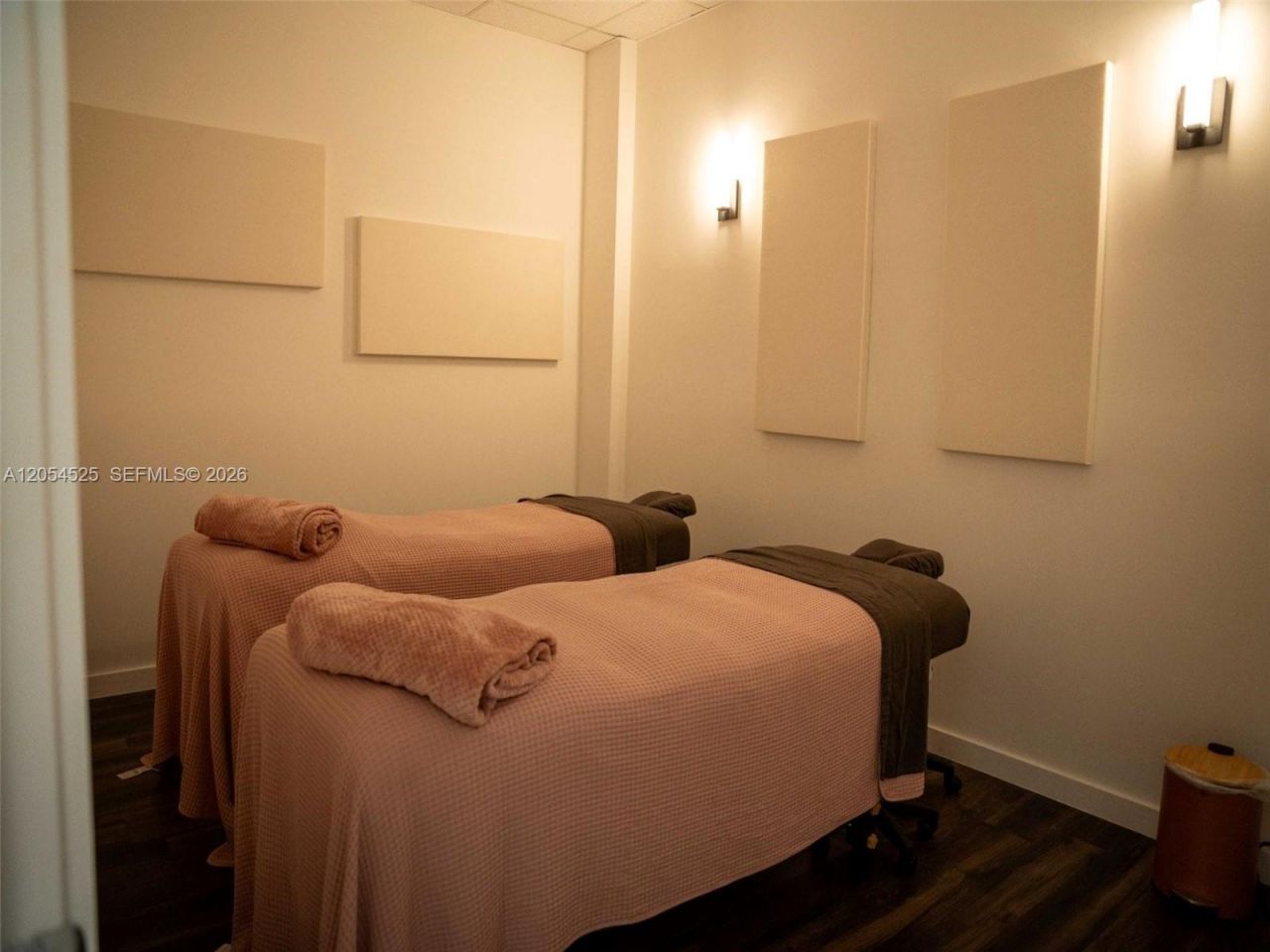 16571 Blatt Blvd, Unit 203, Weston, FL 33326 Photo