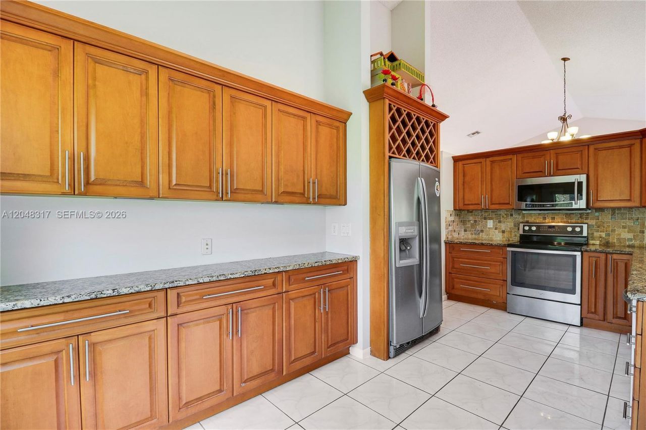 9496 Sun Pointe Dr , Boynton Beach, FL 33437 Photo