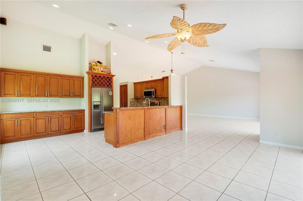 9496 Sun Pointe Dr , Boynton Beach, FL 33437 Photo