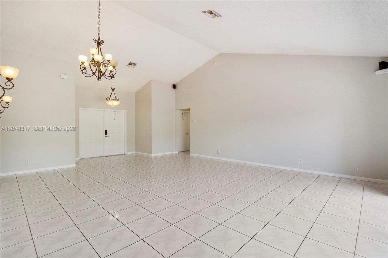 9496 Sun Pointe Dr , Boynton Beach, FL 33437 Photo