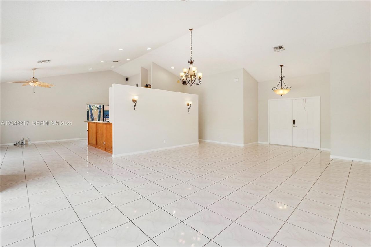 9496 Sun Pointe Dr , Boynton Beach, FL 33437 Photo