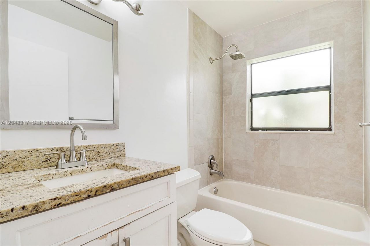 9496 Sun Pointe Dr , Boynton Beach, FL 33437 Photo