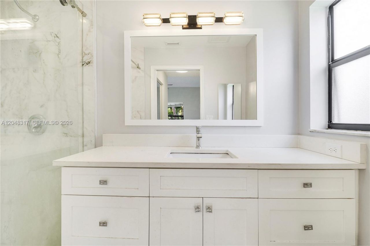 9496 Sun Pointe Dr , Boynton Beach, FL 33437 Photo