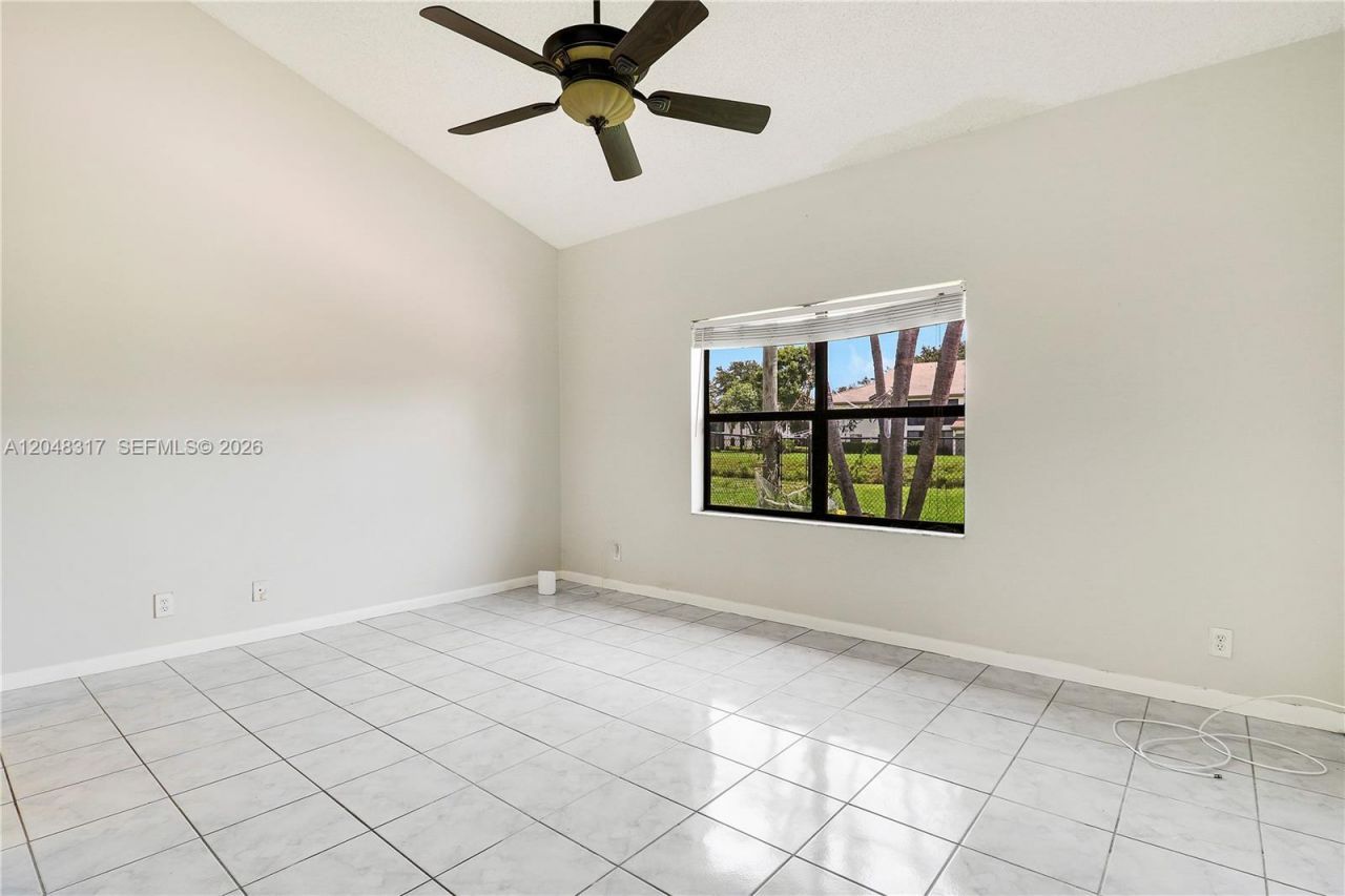 9496 Sun Pointe Dr , Boynton Beach, FL 33437 Photo