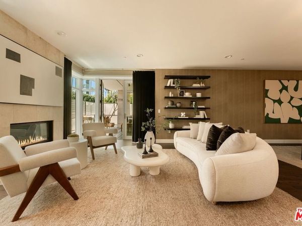 447 N Doheny Drive, Unit 101, Beverly Hills, CA 90210