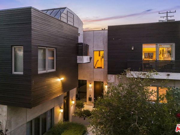 2011 Idaho Avenue , Santa Monica, CA 90403