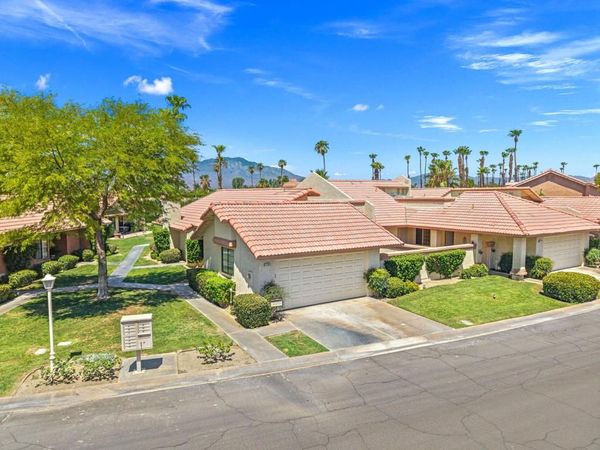 42885 Scirocco Road, Palm Desert, CA 92211