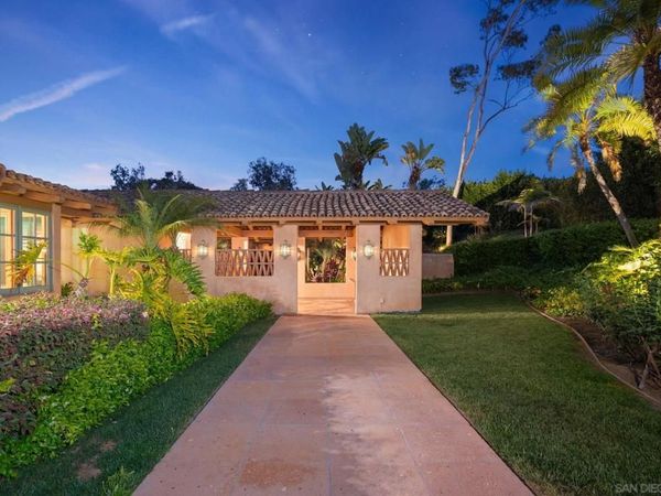 6002 Paseo Valencia, Rancho Santa Fe, CA 92067