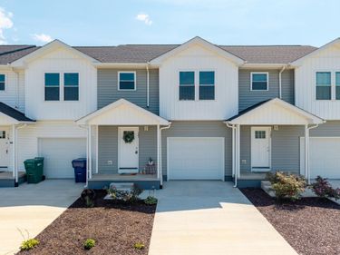 121 21ST ST, GROTTOES, VA 24441