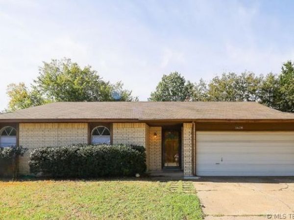 1628 S Sycamore Avenue , Broken Arrow, OK 74012