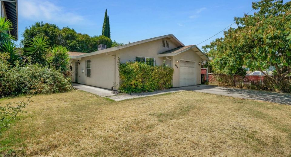 614 W Poplar St, Stockton, CA 95203 Photo