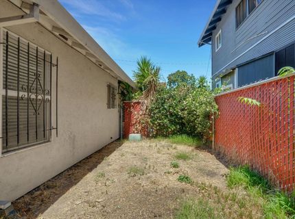 614 W Poplar St, Stockton, CA 95203 Photo
