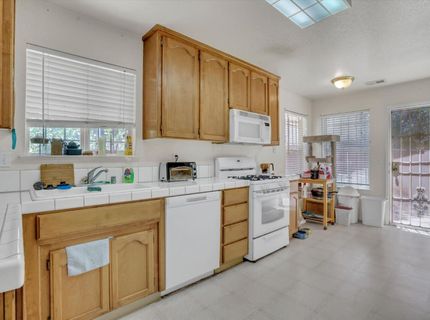 614 W Poplar St, Stockton, CA 95203 Photo