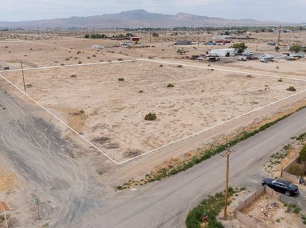 1635 Lake Avenue, Silver Springs, NV 89429 Photo