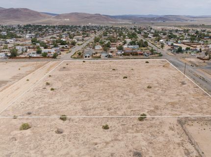 1635 Lake Avenue, Silver Springs, NV 89429 Photo